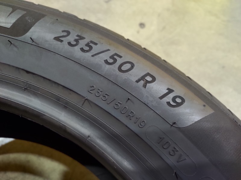 4 Gomme usate 235 50 19 Pneumatici Estivi MICHELIN 4 Gomme usate 235 50 19 Pneumatici Estivi MICHELIN