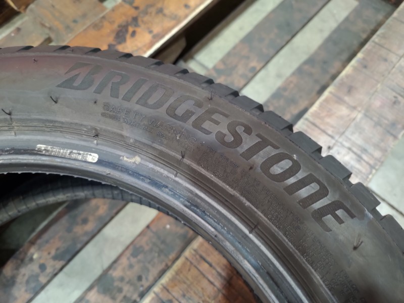 2 Gomme usate 185 55 16 Pneumatici 4 Stagioni BRIDGESTONE 2 Gomme usate 185 55 16 Pneumatici 4 Stagioni BRIDGESTONE
