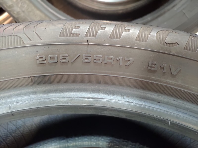 4 Gomme usate 205 55 17 Pneumatici Estivi GOODYEAR 4 Gomme usate 205 55 17 Pneumatici Estivi GOODYEAR