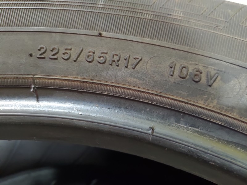 2 Gomme usate 225 65 17 Pneumatici Estivi MICHELIN 2 Gomme usate 225 65 17 Pneumatici Estivi MICHELIN