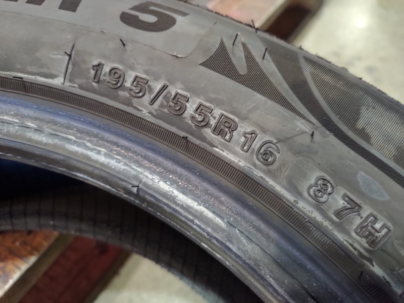 2 Gomme usate 195 55 16 Pneumatici Estivi IMPERIAL 2 Gomme usate 195 55 16 Pneumatici Estivi IMPERIAL