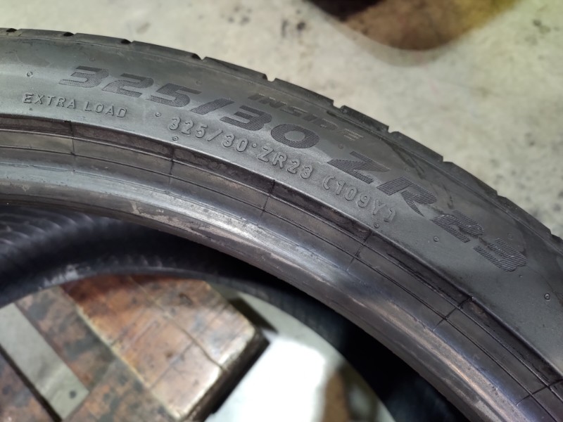 2 Gomme usate 325 30 23 Pneumatici Estivi PIRELLI 2 Gomme usate 325 30 23 Pneumatici Estivi PIRELLI