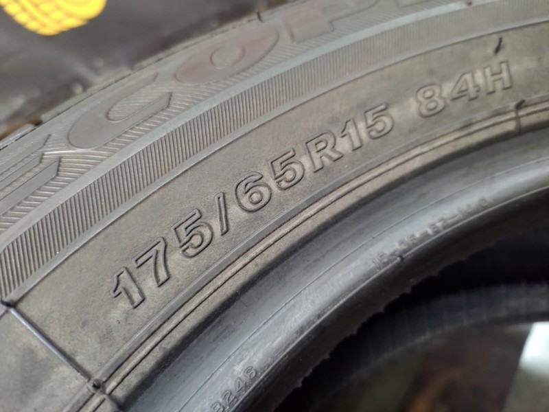 2 Gomme usate 175 65 15 Pneumatici Estivi BRIDGESTONE 2 Gomme usate 175 65 15 Pneumatici Estivi BRIDGESTONE