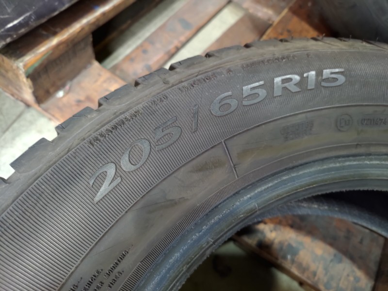 4 Gomme usate 205 65 15 Pneumatici Estivi SAVA 4 Gomme usate 205 65 15 Pneumatici Estivi SAVA