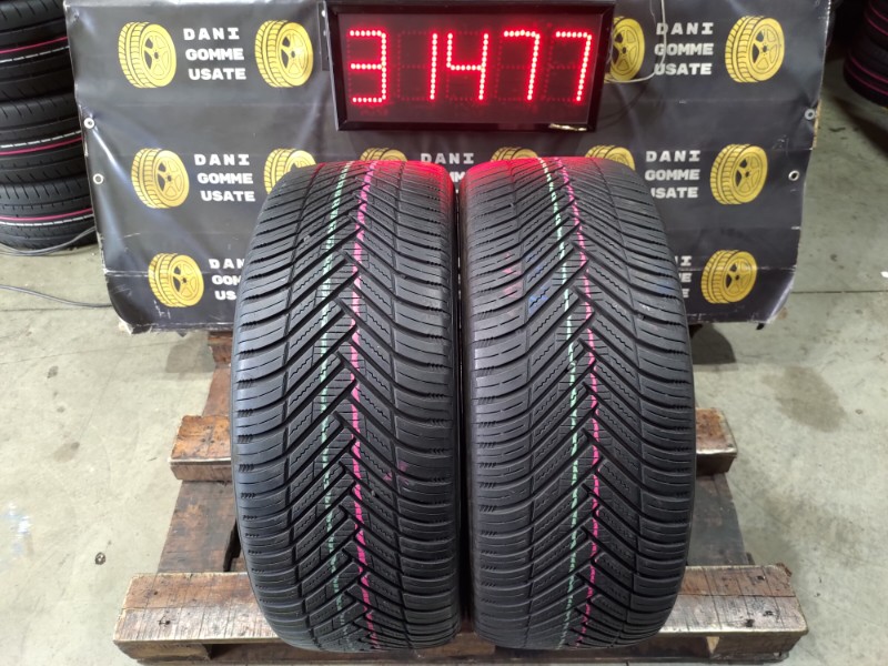 2 Gomme usate 245 45 19 Pneumatici 4 Stagioni HANKOOK 2 Gomme usate 245 45 19 Pneumatici 4 Stagioni HANKOOK