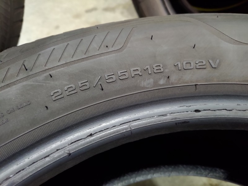 4 Gomme usate 225 55 18 Pneumatici 4 Stagioni GOODYEAR 4 Gomme usate 225 55 18 Pneumatici 4 Stagioni GOODYEAR