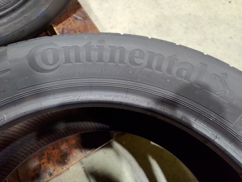4 Gomme nuove 215 55 17 Pneumatici Estivi CONTINENTAL 4 Gomme nuove 215 55 17 Pneumatici Estivi CONTINENTAL