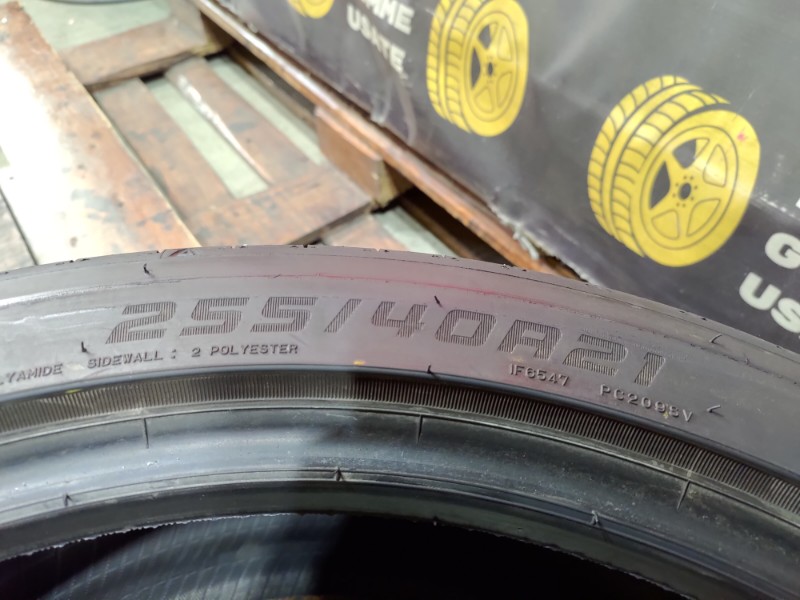 2 Gomme usate 255 40 21 Pneumatici Estivi FALKEN 2 Gomme usate 255 40 21 Pneumatici Estivi FALKEN
