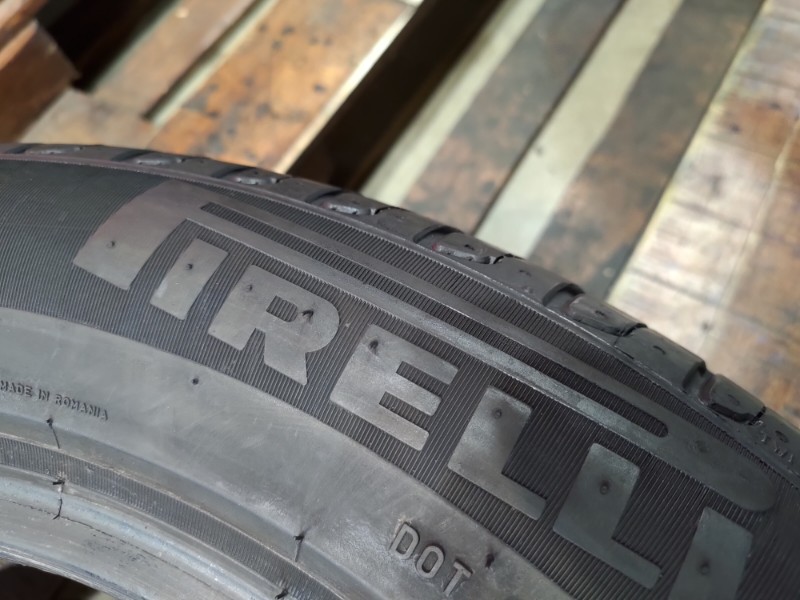 2 Gomme usate 205 60 16 Pneumatici Estivi PIRELLI 2 Gomme usate 205 60 16 Pneumatici Estivi PIRELLI