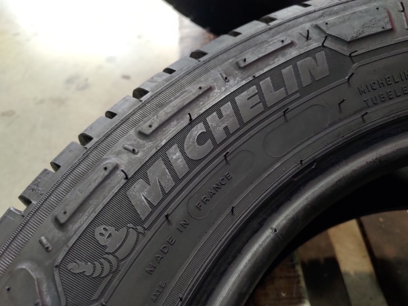 2 Gomme usate 205 65 16 C Pneumatici Estivi MICHELIN 2 Gomme usate 205 65 16 C Pneumatici Estivi MICHELIN