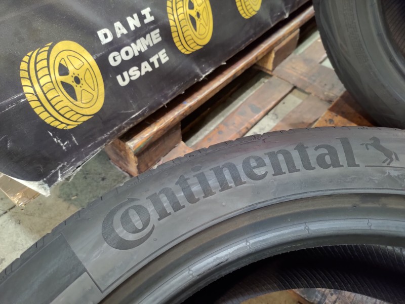 4 Gomme usate 235 50 19 Pneumatici Estivi CONTINENTAL 4 Gomme usate 235 50 19 Pneumatici Estivi CONTINENTAL