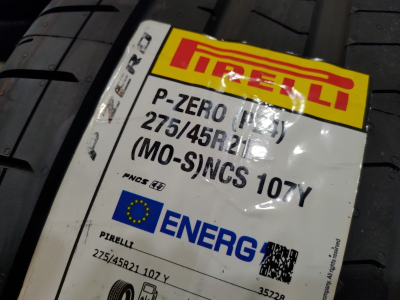 2 Gomme nuove 275 45 21 e 2 Gomme nuove 315 40 21 Pneumatici Estivi PIRELLI 2 Gomme nuove 275 45 21 e 2 Gomme nuove 315 40 21 Pneumatici Estivi PIRELLI