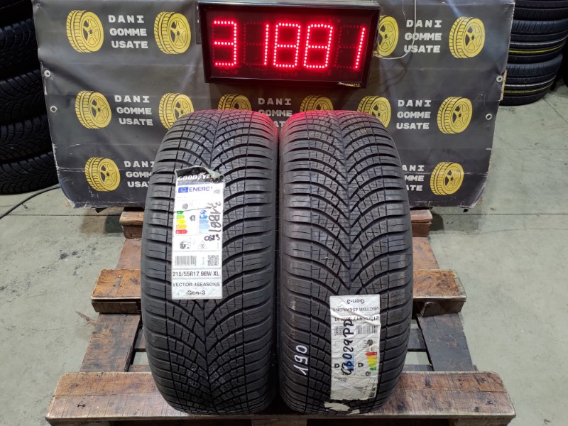 2 Gomme nuove 215 55 17 Pneumatici 4 Stagioni GOODYEAR 2 Gomme nuove 215 55 17 Pneumatici 4 Stagioni GOODYEAR
