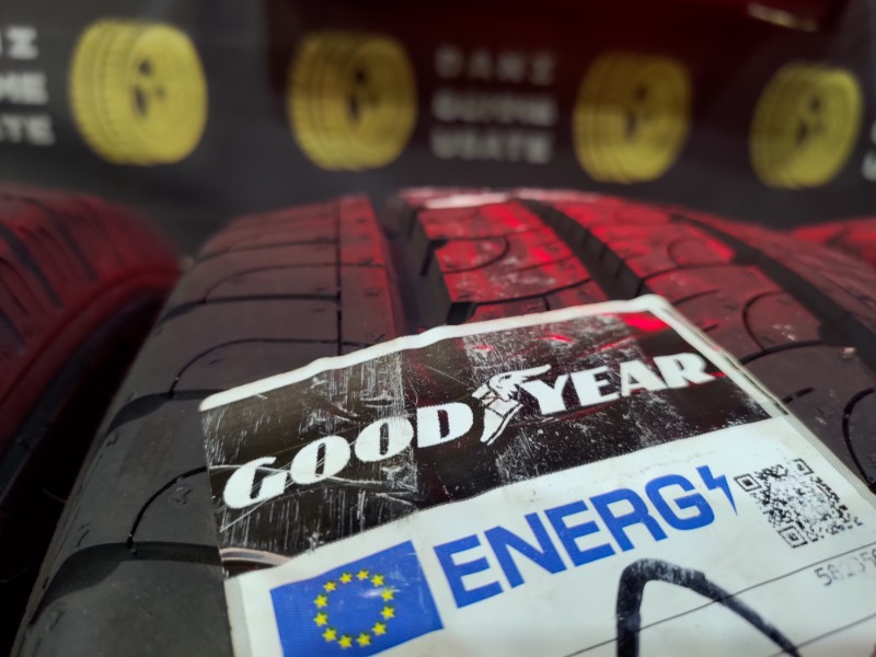 4 Gomme nuove 195 60 16 C Pneumatici Estivi GOODYEAR 4 Gomme nuove 195 60 16 C Pneumatici Estivi GOODYEAR