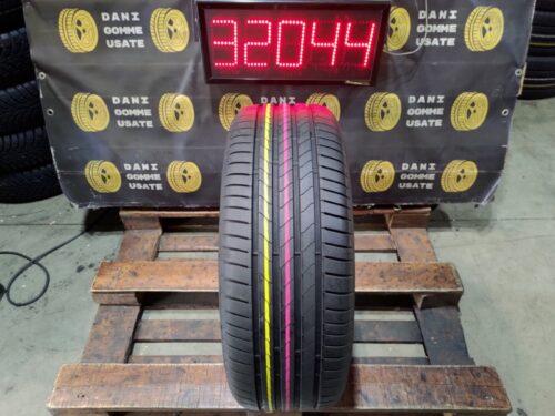 1 Gomma usata 215 55 17 Pneumatici Estivi BRIDGESTONE