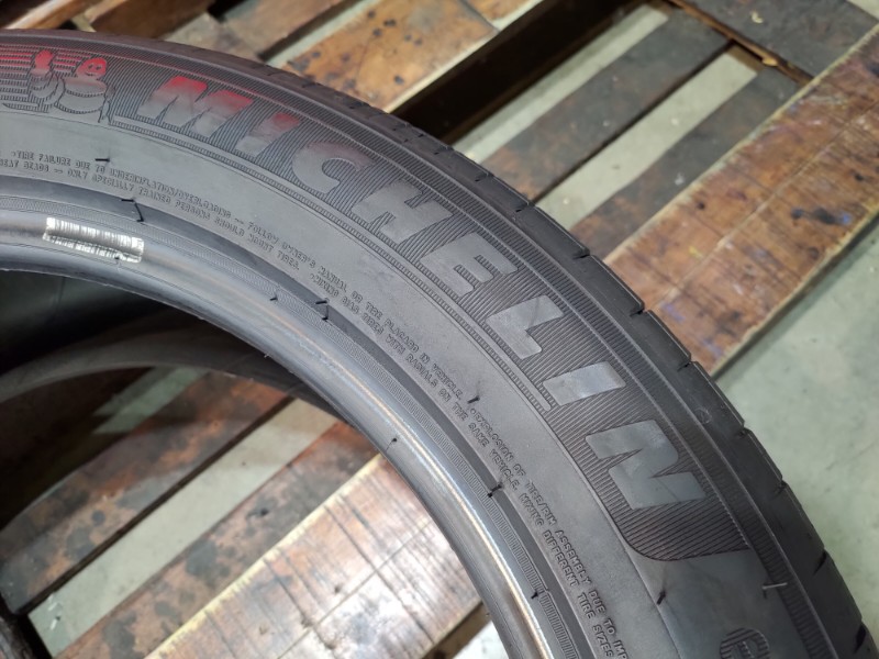 2 Gomme usate 235 50 19 Pneumatici Estivi MICHELIN 2 Gomme usate 235 50 19 Pneumatici Estivi MICHELIN