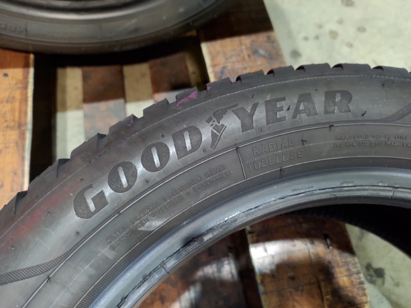 4 Gomme usate 185 55 15 Pneumatici 4 Stagioni GOODYEAR 4 Gomme usate 185 55 15 Pneumatici 4 Stagioni GOODYEAR