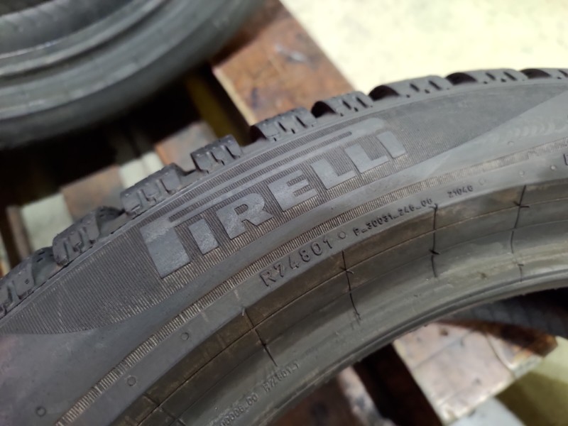 4 Gomme usate 205 50 17 Pneumatici Invernali PIRELLI 4 Gomme usate 205 50 17 Pneumatici Invernali PIRELLI