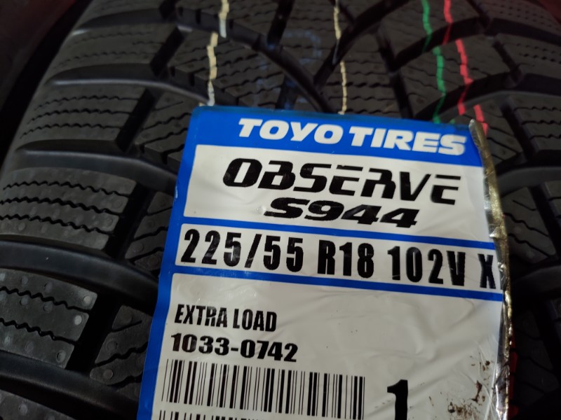 4 Gomme nuove 225 55 18 Pneumatici Invernali TOYO 4 Gomme nuove 225 55 18 Pneumatici Invernali TOYO