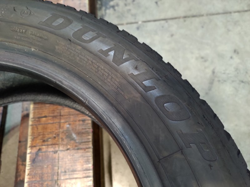2 Gomme usate 185 55 15 Pneumatici Invernali DUNLOP 2 Gomme usate 185 55 15 Pneumatici Invernali DUNLOP