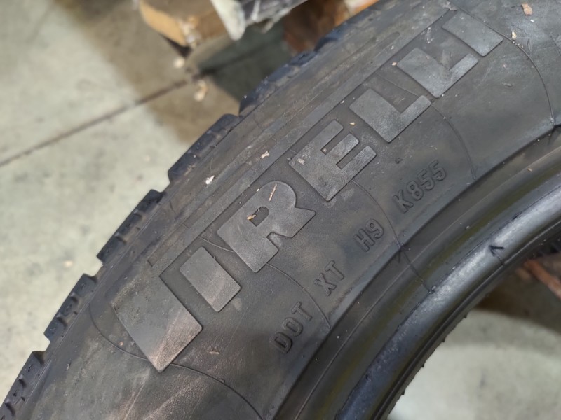 4 Gomme usate 235 55 18 Pneumatici Invernali PIRELLI 4 Gomme usate 235 55 18 Pneumatici Invernali PIRELLI