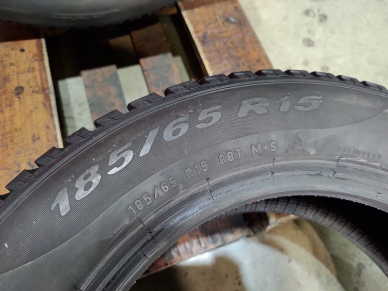 4 Gomme usate 185 65 15 Pneumatici Invernali PIRELLI 4 Gomme usate 185 65 15 Pneumatici Invernali PIRELLI
