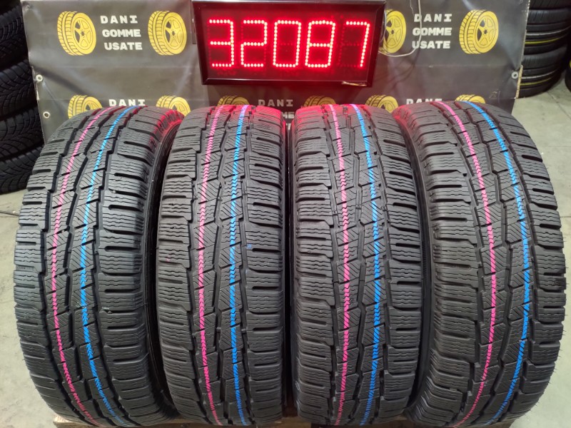 4 Gomme usate 215 65 16 C Pneumatici Invernali MICHELIN 4 Gomme usate 215 65 16 C Pneumatici Invernali MICHELIN