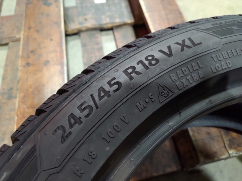 4 Gomme usate 245 45 18 Pneumatici Invernali BARUM 4 Gomme usate 245 45 18 Pneumatici Invernali BARUM