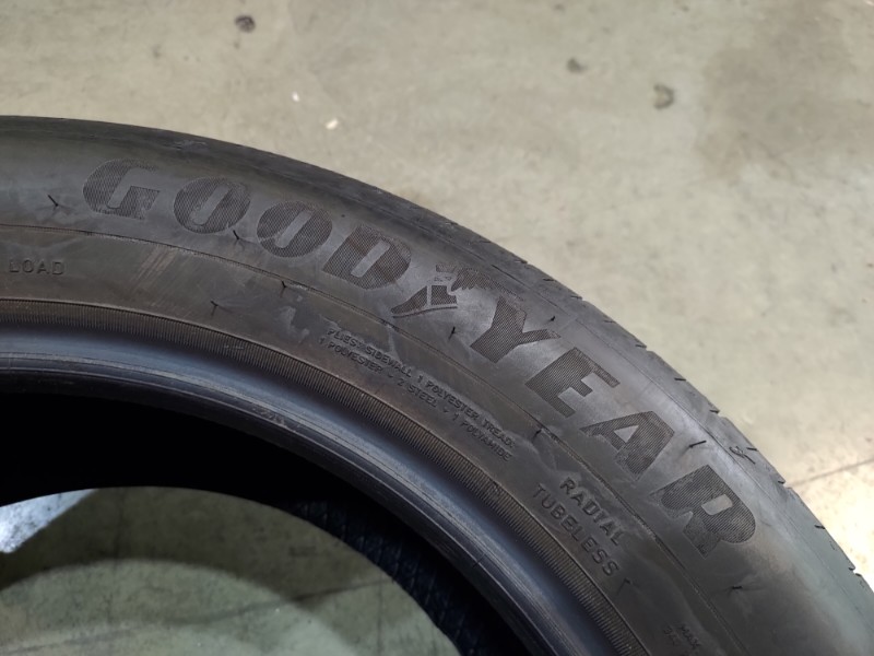 4 Gomme usate 215 55 17 Pneumatici Estivi GOODYEAR 4 Gomme usate 215 55 17 Pneumatici Estivi GOODYEAR