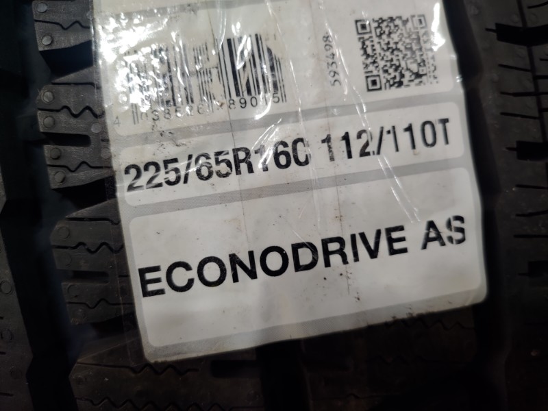 2 Gomme nuove 225 65 16 C Pneumatici 4 Stagioni DUNLOP 2 Gomme nuove 225 65 16 C Pneumatici 4 Stagioni DUNLOP