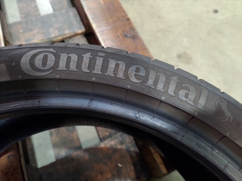 2 Gomme usate 215 40 18 Pneumatici Estivi CONTINENTAL 2 Gomme usate 215 40 18 Pneumatici Estivi CONTINENTAL
