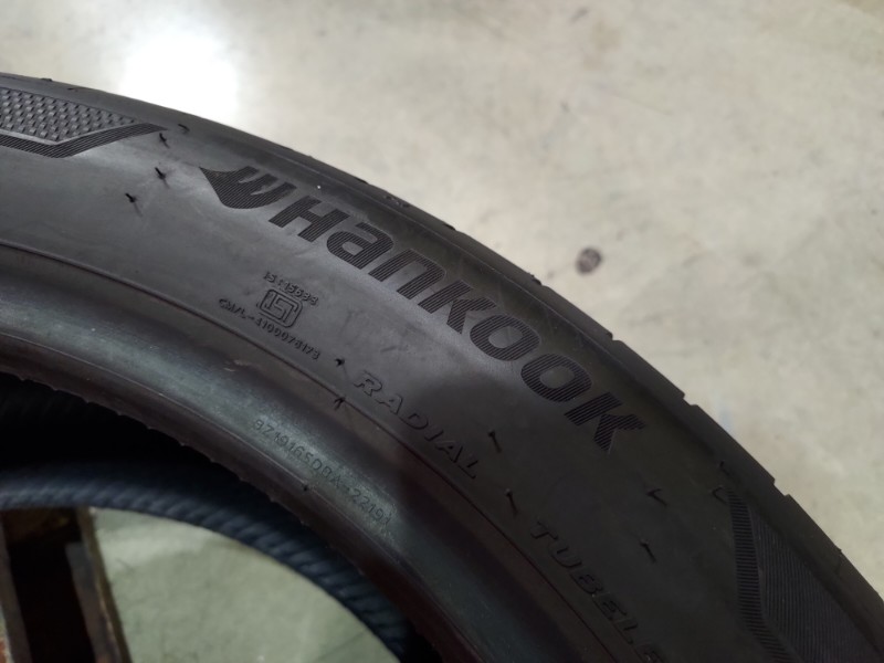 2 Gomme usate 245 40 19 e 2 Gomme usate 255 40 19 Pneumatici Estivi HANKOOK 2 Gomme usate 245 40 19 e 2 Gomme usate 255 40 19 Pneumatici Estivi HANKOOK