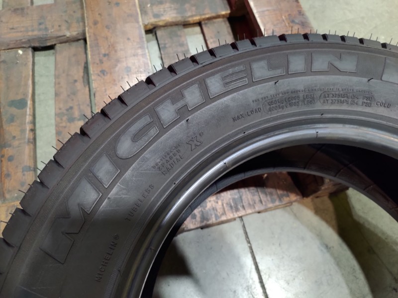 4 Gomme nuove 215 65 16 C Pneumatici Estivi MICHELIN 4 Gomme nuove 215 65 16 C Pneumatici Estivi MICHELIN