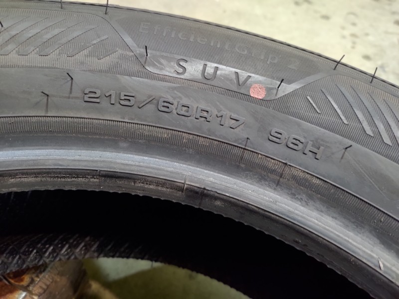 4 Gomme nuove 215 60 17 Pneumatici Estivi GOODYEAR 4 Gomme nuove 215 60 17 Pneumatici Estivi GOODYEAR