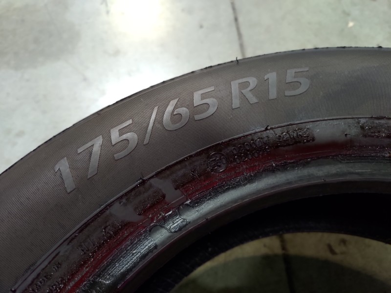 4 Gomme usate 175 65 15 Pneumatici Estivi CEAT 4 Gomme usate 175 65 15 Pneumatici Estivi CEAT