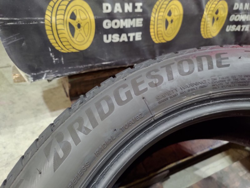 2 Gomme usate 205 55 17 RUN FLAT Pneumatici Estivi BRIDGESTONE 2 Gomme usate 205 55 17 RUN FLAT Pneumatici Estivi BRIDGESTONE