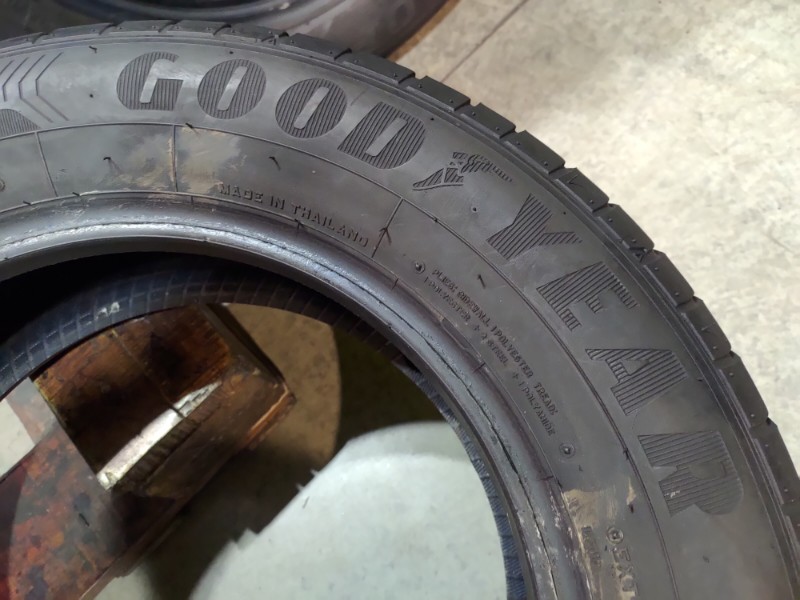 4 Gomme usate 175 70 14 Pneumatici Estivi GOODYEAR 4 Gomme usate 175 70 14 Pneumatici Estivi GOODYEAR