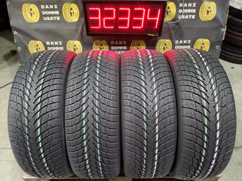 4 Gomme usate 205 55 17 Pneumatici Invernali NOKIAN 4 Gomme usate 205 55 17 Pneumatici Invernali NOKIAN