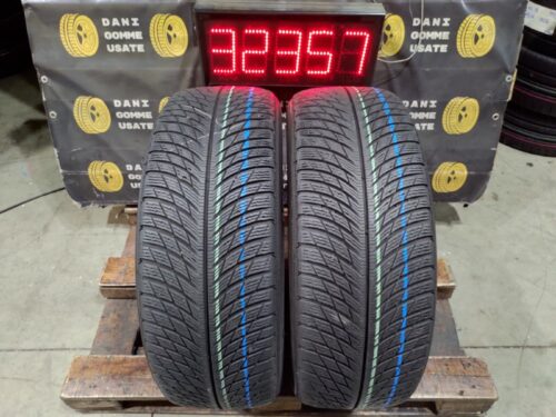 2 Gomme usate 235 50 19 Pneumatici Invernali MICHELIN