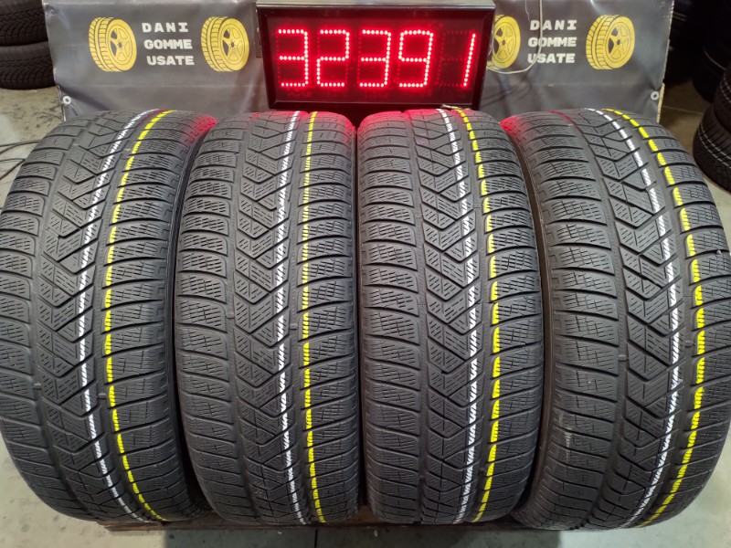 4 Gomme usate 235 60 18 Pneumatici Invernali PIRELLI 4 Gomme usate 235 60 18 Pneumatici Invernali PIRELLI