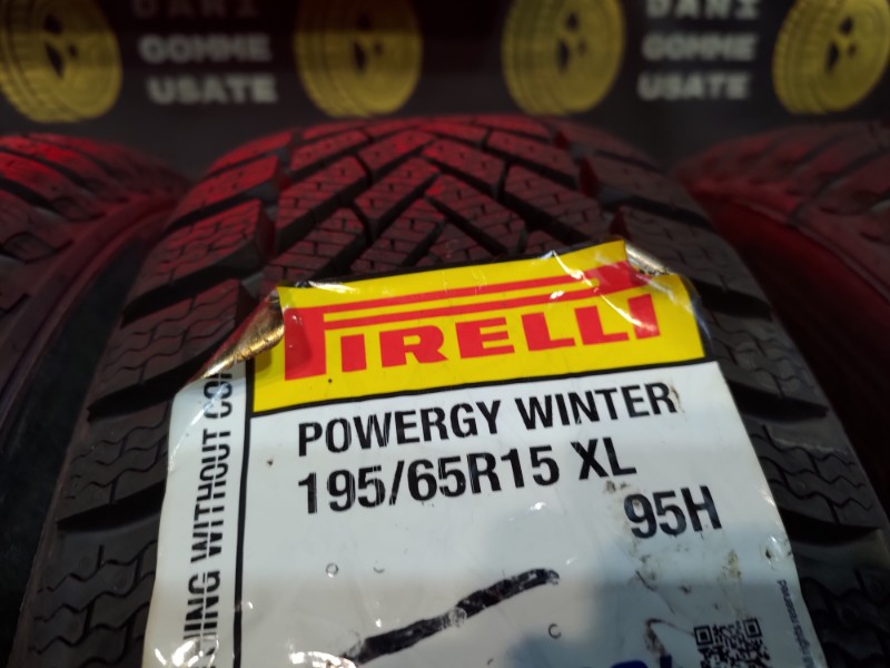4 Gomme nuove 195 65 15 Pneumatici Invernali PIRELLI 4 Gomme nuove 195 65 15 Pneumatici Invernali PIRELLI