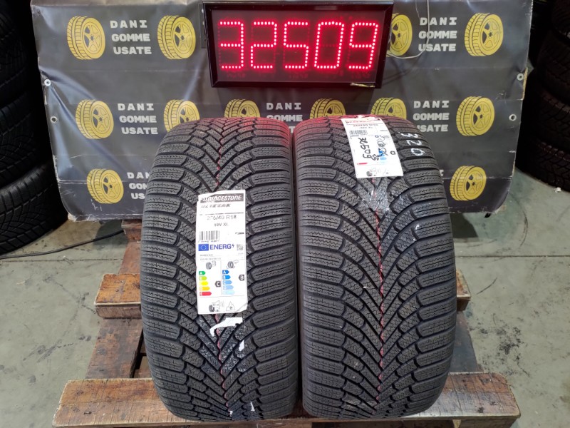 2 Gomme nuove 255 40 18 Pneumatici Invernali BRIDGESTONE 2 Gomme nuove 255 40 18 Pneumatici Invernali BRIDGESTONE
