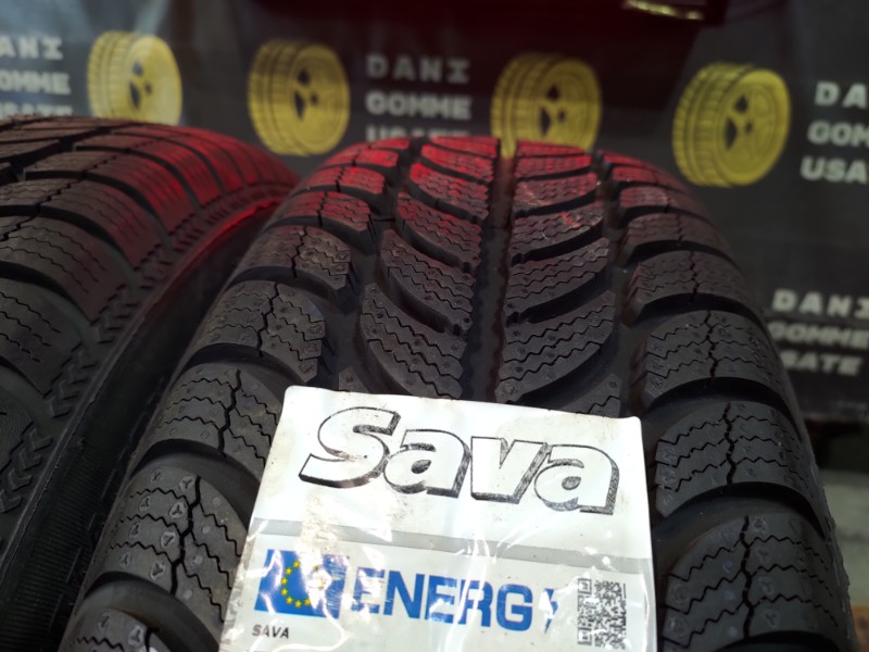 2 Gomme nuove 185 65 15 Pneumatici Invernali SAVA 2 Gomme nuove 185 65 15 Pneumatici Invernali SAVA