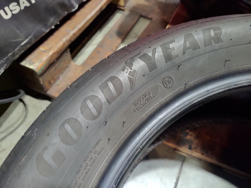4 Gomme usate 215 55 17 Pneumatici Estivi GOODYEAR 4 Gomme usate 215 55 17 Pneumatici Estivi GOODYEAR
