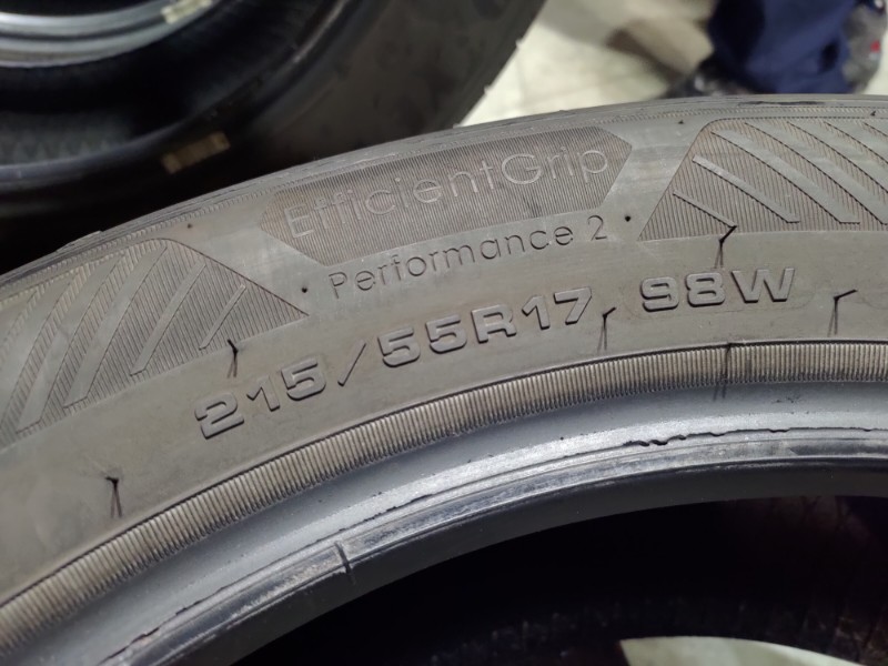 4 Gomme usate 215 55 17 Pneumatici Estivi GOODYEAR 4 Gomme usate 215 55 17 Pneumatici Estivi GOODYEAR