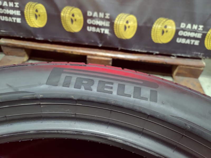 2 Gomme usate 325 35 22 e 2 Gomme usate 285 40 22 Pneumatici Estivi PIRELLI 2 Gomme usate 325 35 22 e 2 Gomme usate 285 40 22 Pneumatici Estivi PIRELLI