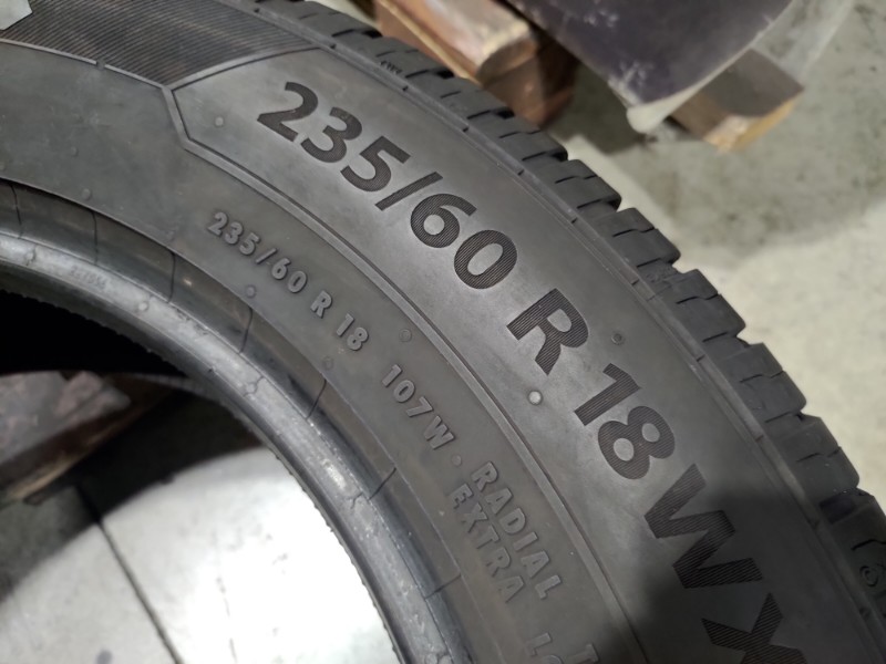 4 Gomme usate 235 60 18 Pneumatici Estivi BARUM 4 Gomme usate 235 60 18 Pneumatici Estivi BARUM