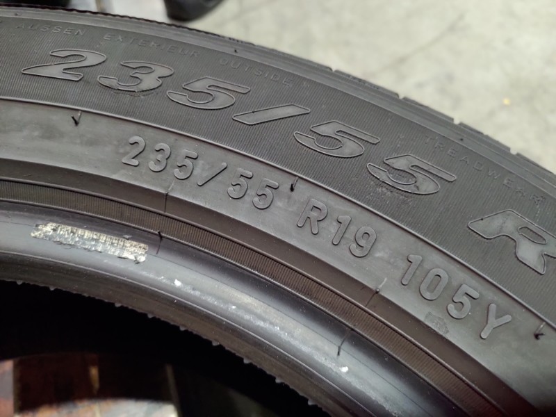 2 Gomme usate 235 55 19 Pneumatici Estivi PIRELLI 2 Gomme usate 235 55 19 Pneumatici Estivi PIRELLI