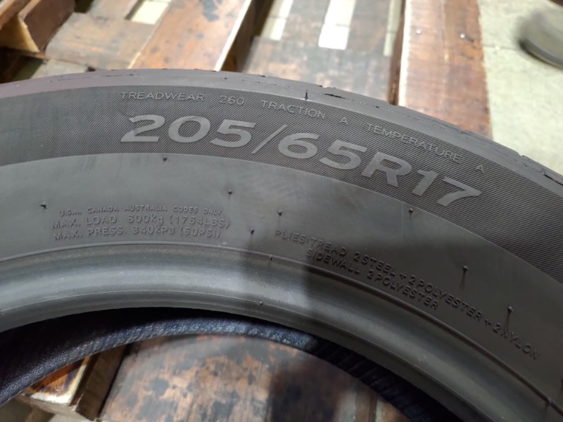 4 Gomme usate 205 65 17 Pneumatici Estivi HANKOOK 4 Gomme usate 205 65 17 Pneumatici Estivi HANKOOK