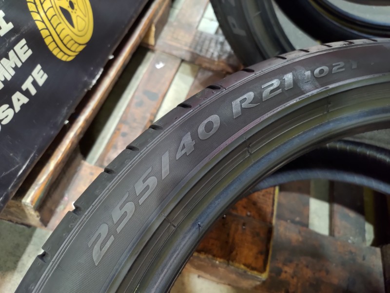 4 Gomme usate 255 40 21 Pneumatici Estivi PIRELLI 4 Gomme usate 255 40 21 Pneumatici Estivi PIRELLI